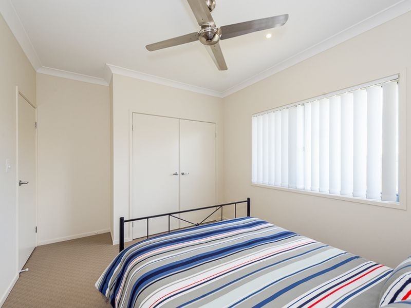 5 Palmerston Court, New Auckland QLD 4680