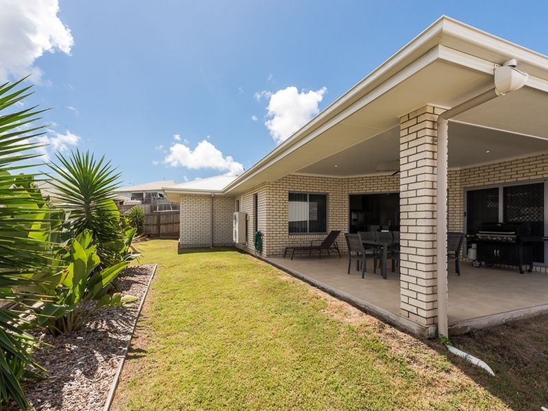 5 Palmerston Court, New Auckland QLD 4680