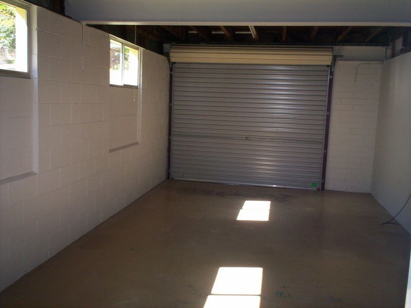 4 Berringar Lane, West Gladstone QLD 4680