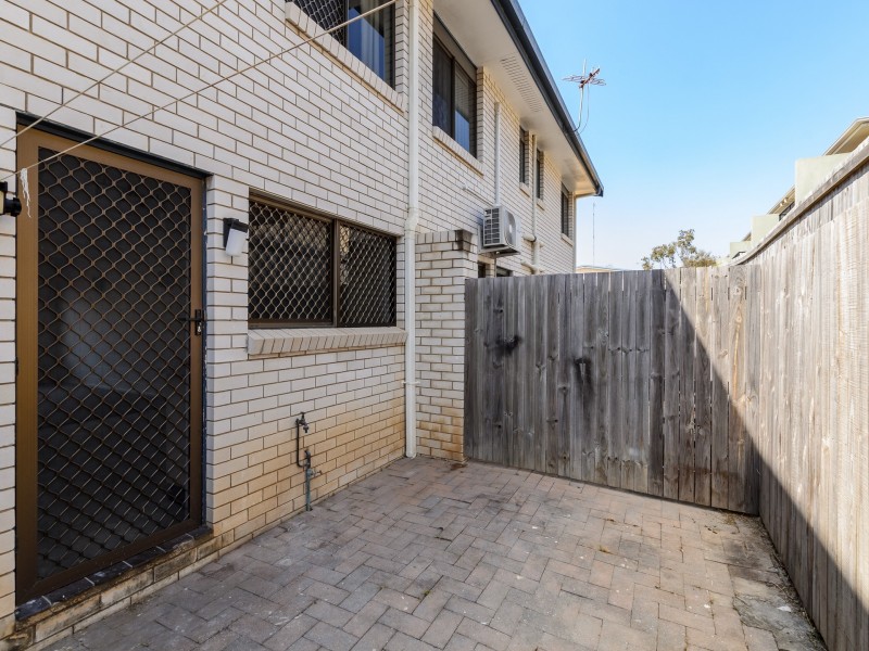 4/17 Roberts Street, South Gladstone QLD 4680