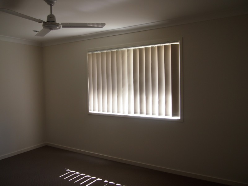25 CORNFORTH STREET, Kirkwood QLD 4680