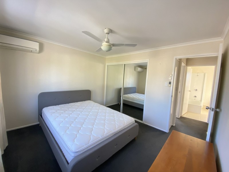 Unit 2/5 Mccann Street, South Gladstone QLD 4680