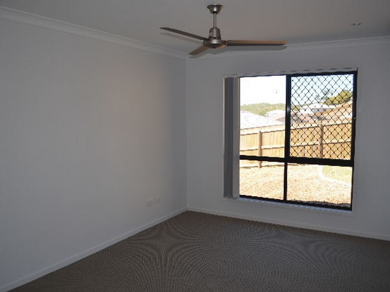 17 Wentworth Place, Glen Eden QLD 4680