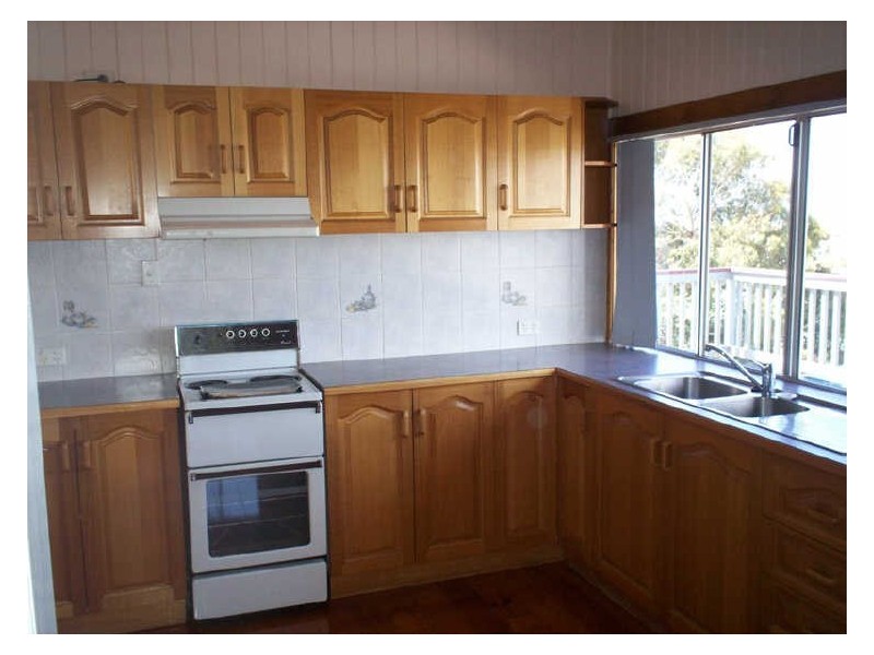 212 Goondoon Street, Gladstone QLD 4680