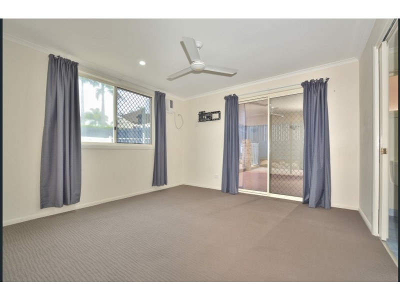 42 Witney Street, Telina QLD 4680