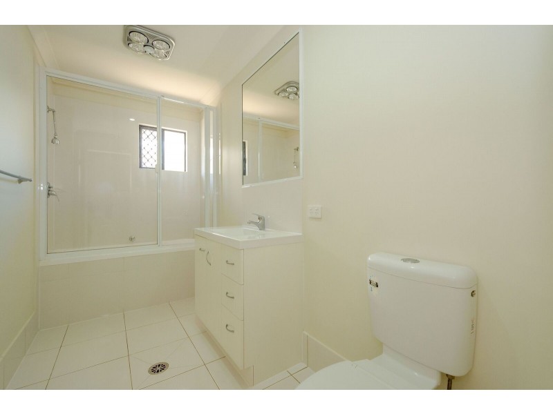 37 Stoneybrook Drive, Glen Eden QLD 4680