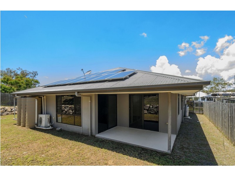 37 Stoneybrook Drive, Glen Eden QLD 4680