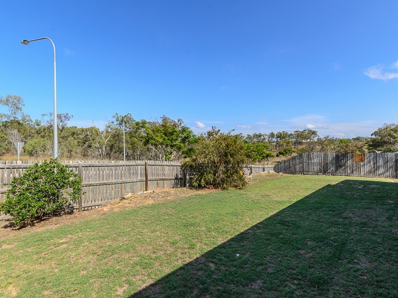 78 Victoria Avenue, Glen Eden QLD 4680