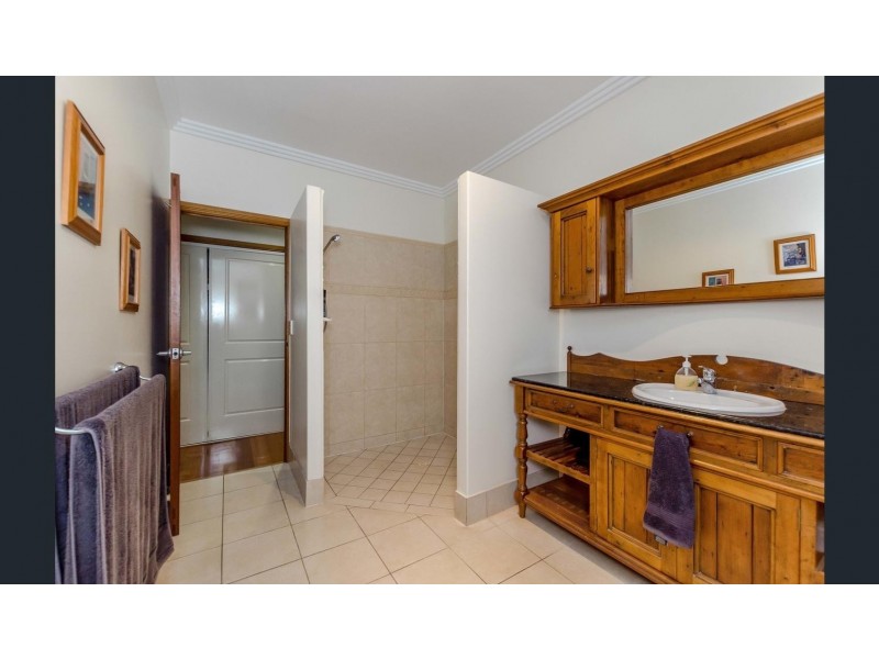 17 Clipper Terrace, South Gladstone QLD 4680
