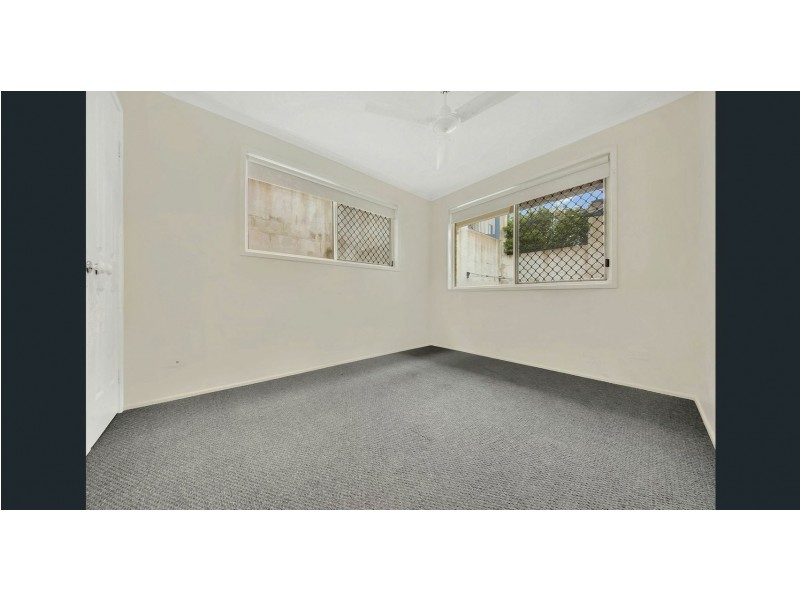25 Agnes Street, South Gladstone QLD 4680