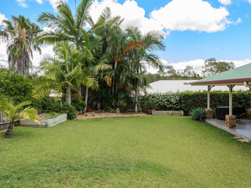 6 Ellington Street, New Auckland QLD 4680