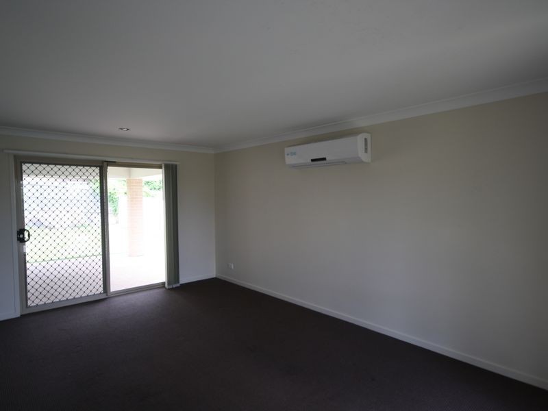 5 Kakadu Way, New Auckland QLD 4680