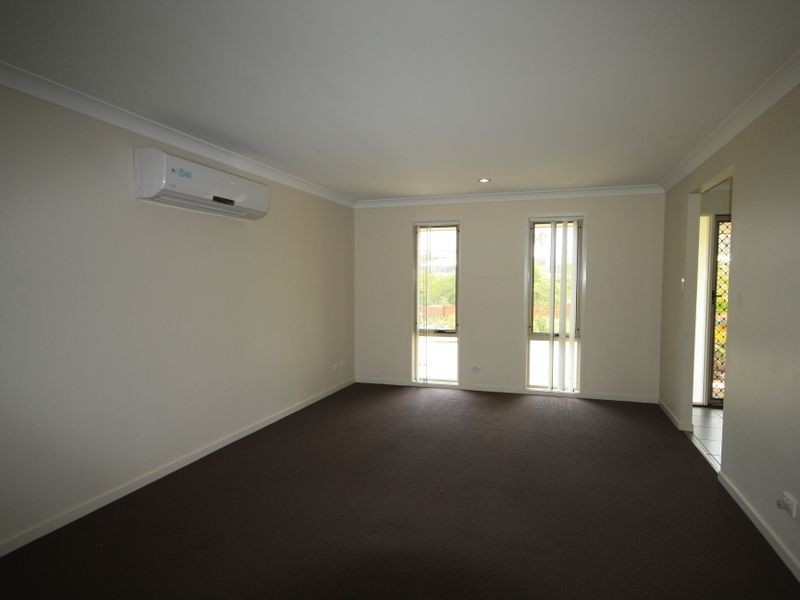 5 Kakadu Way, New Auckland QLD 4680