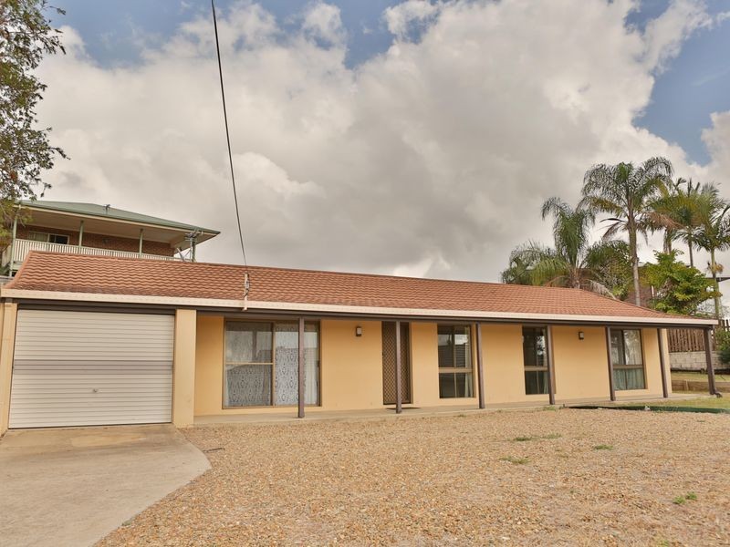 25 Gretel Drive, Clinton QLD 4680