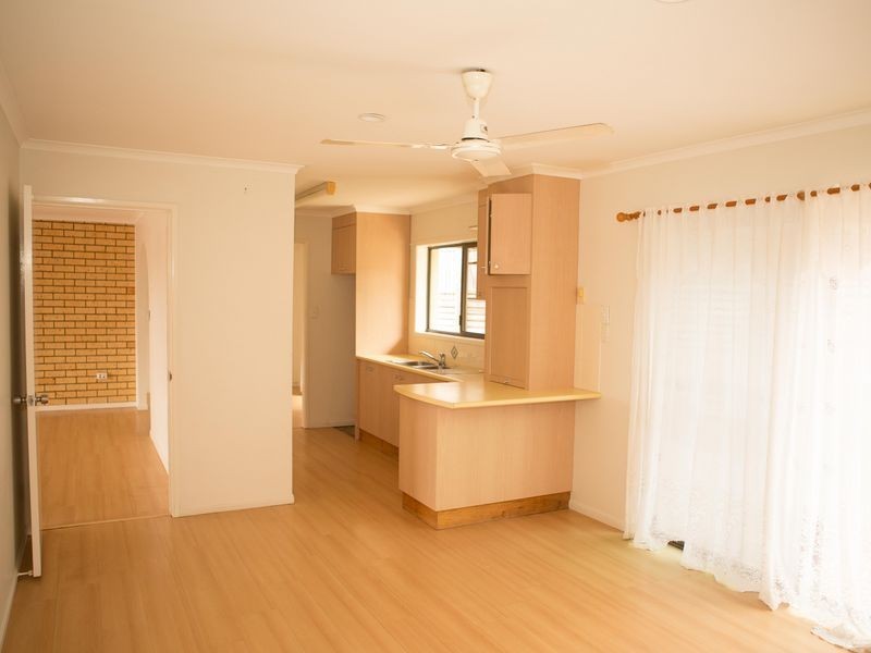 25 Gretel Drive, Clinton QLD 4680