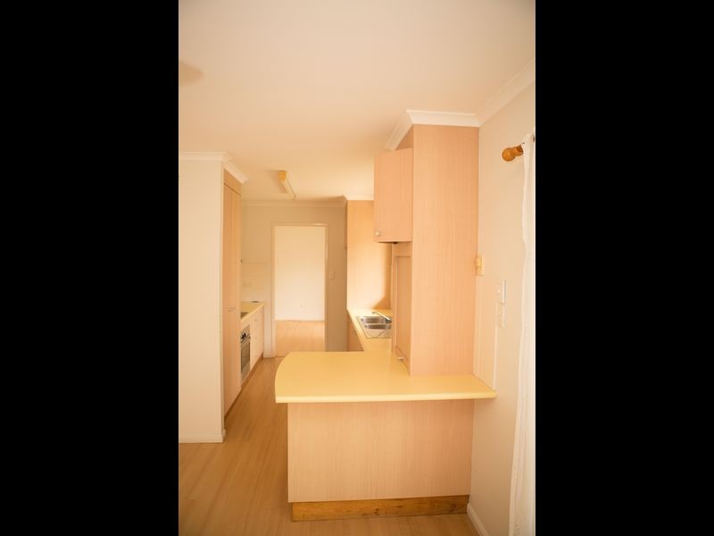 25 Gretel Drive, Clinton QLD 4680