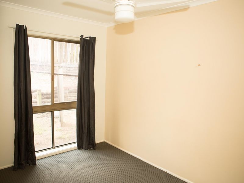 25 Gretel Drive, Clinton QLD 4680