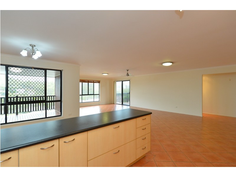 32 Clipper Terrace, South Gladstone QLD 4680