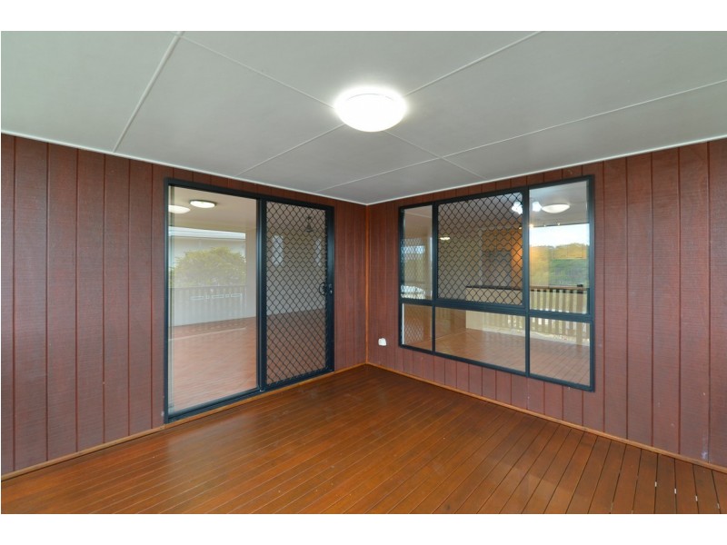 32 Clipper Terrace, South Gladstone QLD 4680