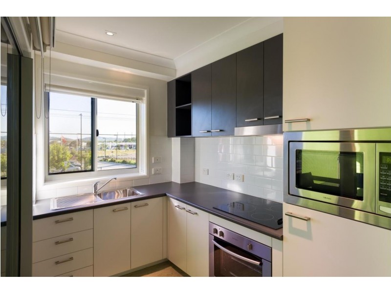 Unit 2/40 Glenlyon Street, Gladstone QLD 4680