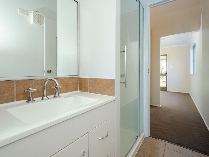 3 Illawong Court, Glen Eden QLD 4680