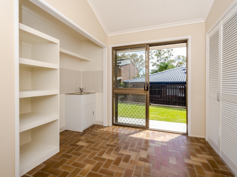 3 Illawong Court, Glen Eden QLD 4680