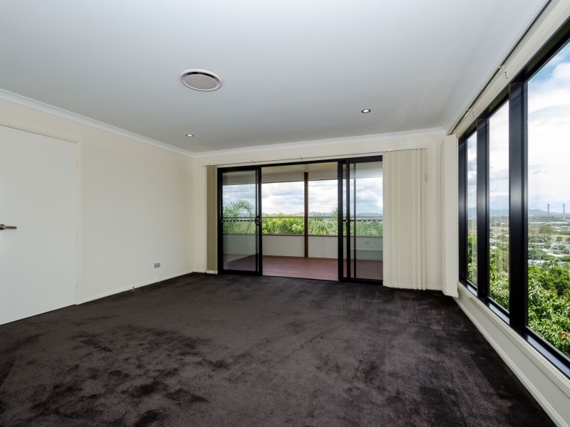 40 Paterson Street, West Gladstone QLD 4680