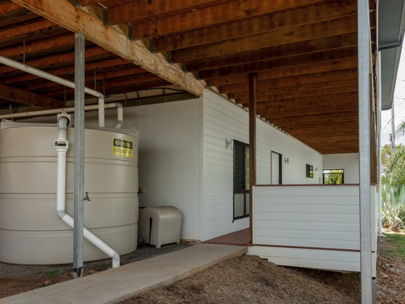 40 Paterson Street, West Gladstone QLD 4680