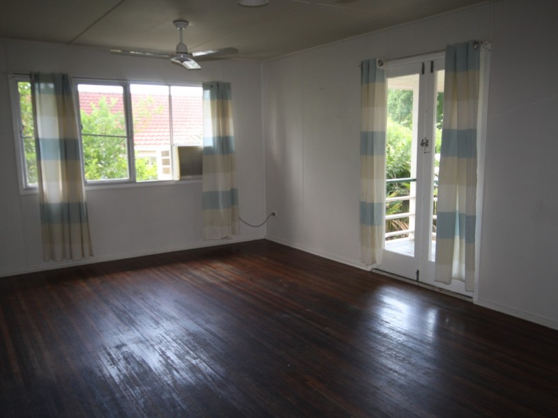 17 Quoin Street, West Gladstone QLD 4680