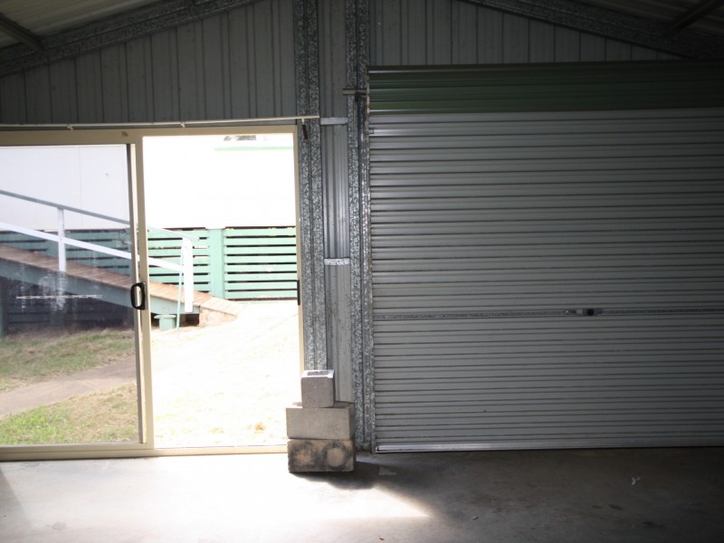 17 Quoin Street, West Gladstone QLD 4680