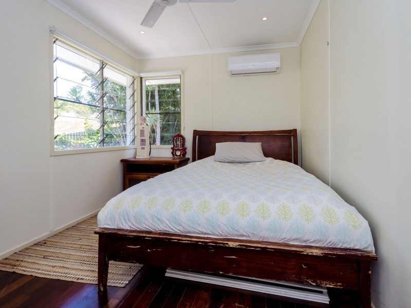 40 Boyne Crescent, West Gladstone QLD 4680