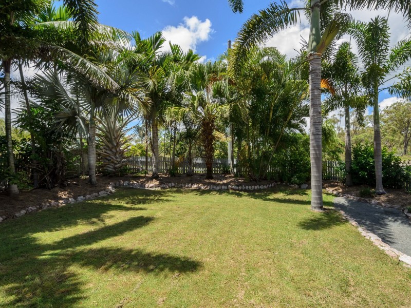 40 Boyne Crescent, West Gladstone QLD 4680