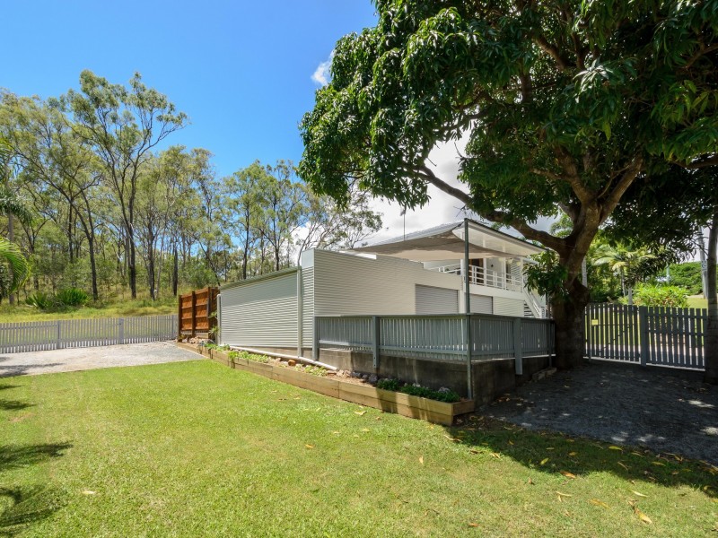40 Boyne Crescent, West Gladstone QLD 4680