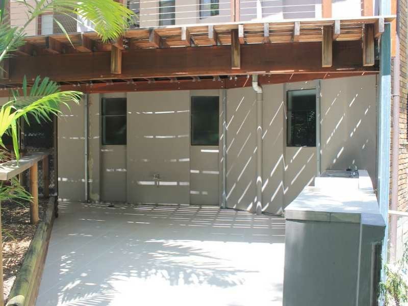 4 School Street, Tannum Sands QLD 4680