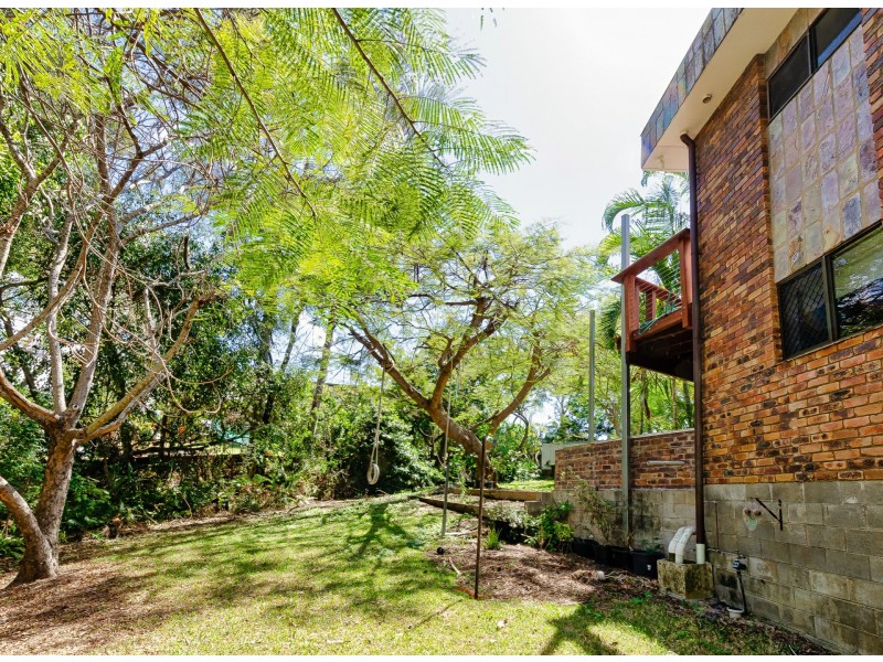 4 School Street, Tannum Sands QLD 4680