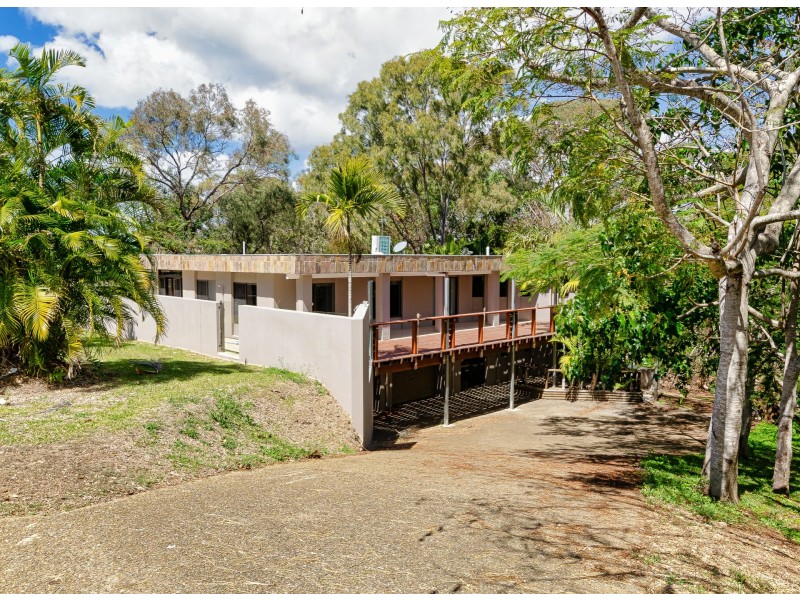 4 School Street, Tannum Sands QLD 4680