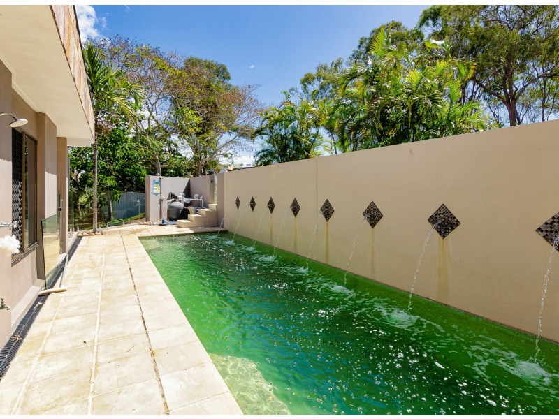 4 School Street, Tannum Sands QLD 4680