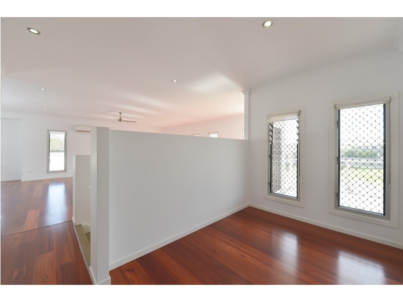 10 Franklin Court, New Auckland QLD 4680