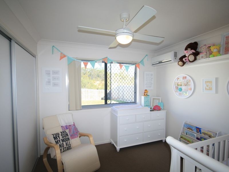 52 Broadwater Place, New Auckland QLD 4680