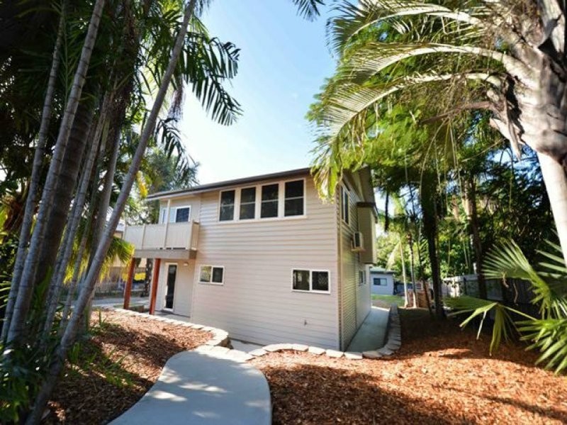 14 Worthington Street, West Gladstone QLD 4680