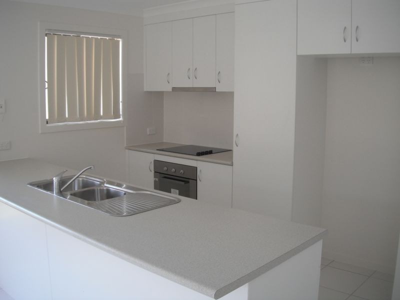 52 Cavella Drive, Glen Eden QLD 4680