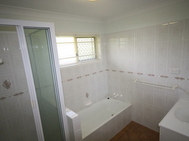 56 Apollo Drive, Clinton QLD 4680