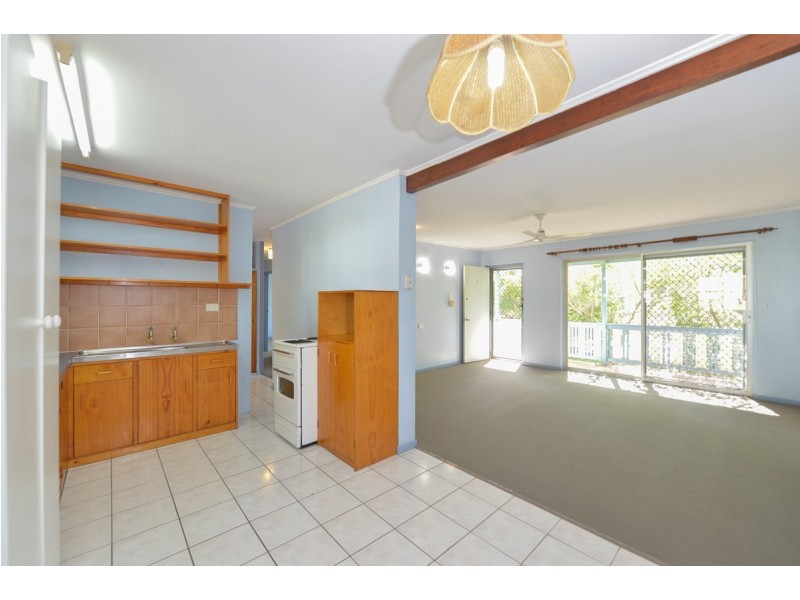 29 Leonard Street, South Gladstone QLD 4680
