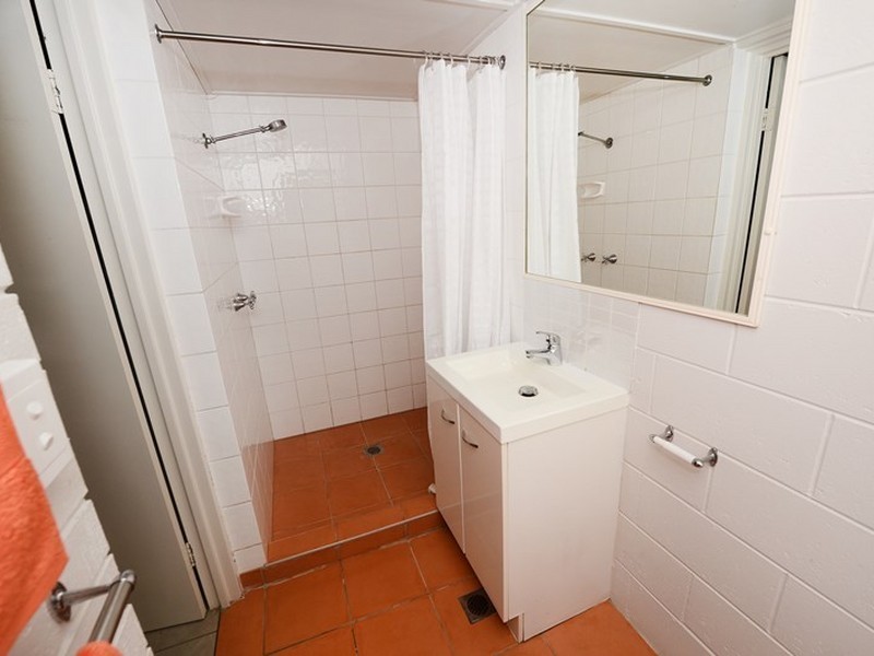 14B Worthington Street, West Gladstone QLD 4680