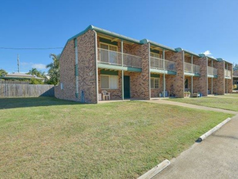 Unit 1/218 Auckland Street, South Gladstone QLD 4680