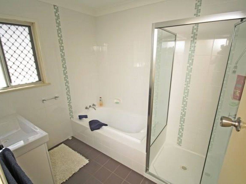 13 Far Street, West Gladstone QLD 4680