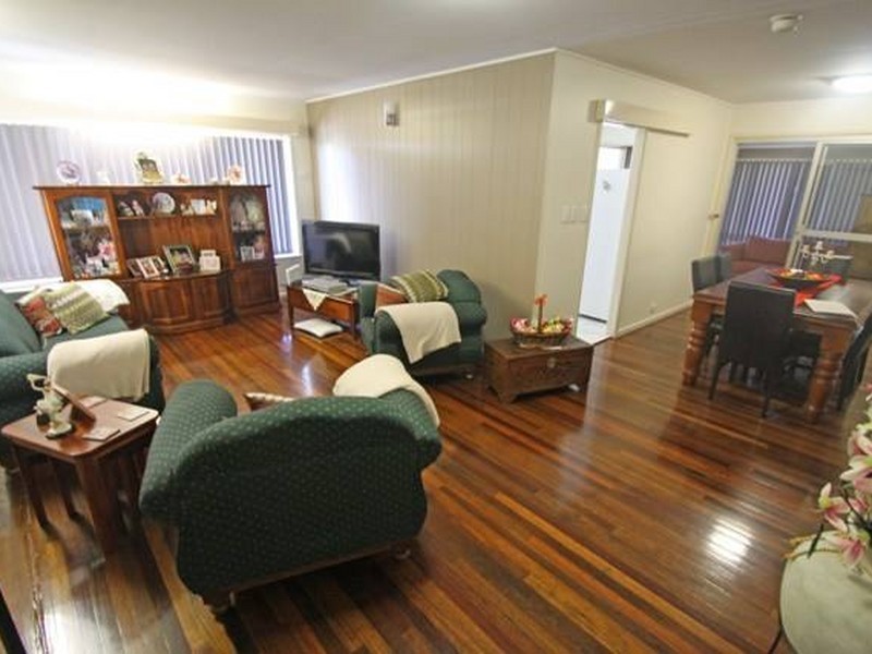 13 Far Street, West Gladstone QLD 4680