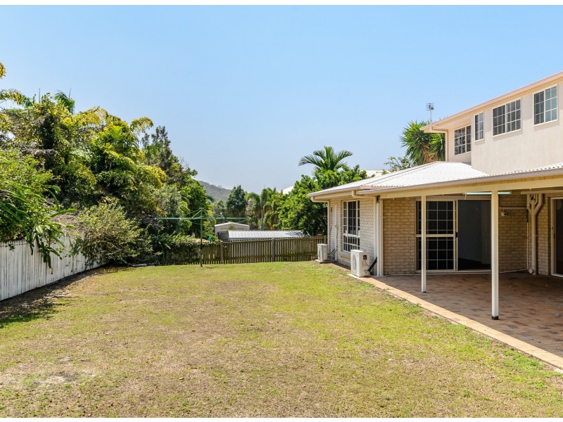 13 Coolibah Street, Kin Kora QLD 4680