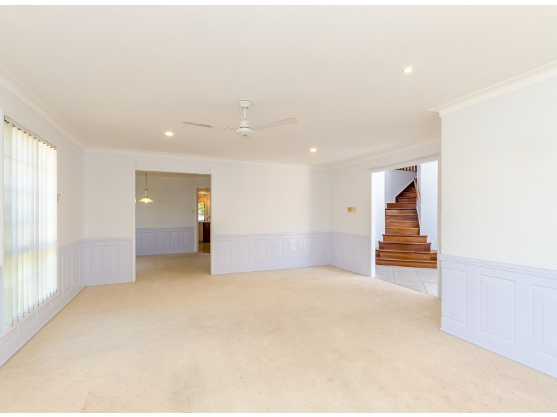 13 Coolibah Street, Kin Kora QLD 4680