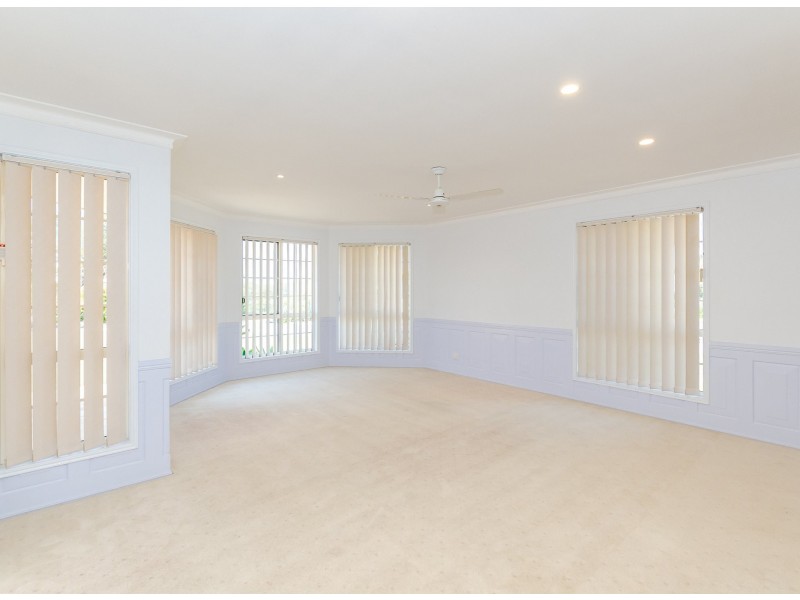 13 Coolibah Street, Kin Kora QLD 4680